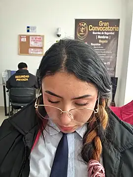 Онлайн чат XXX Angela__05