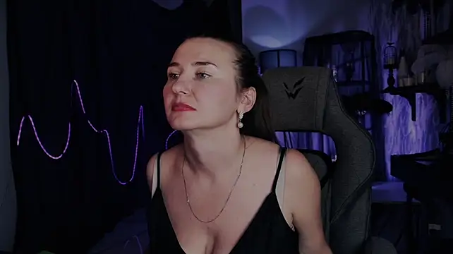 Golden_Dragon's Live XXX Chat