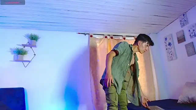 XXX chat uživo modela Vincent_Kane
