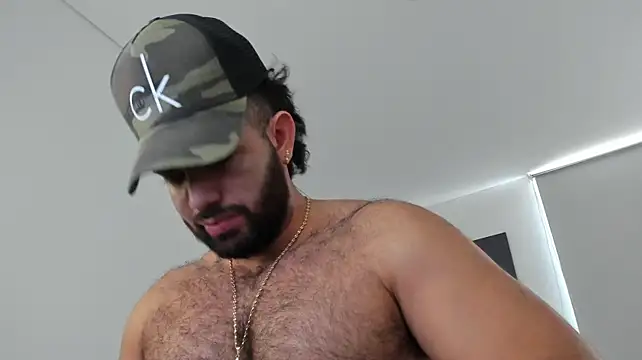 simonleon27 Live XXX-Chat