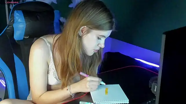 Darkness__Angel Live XXX-chat