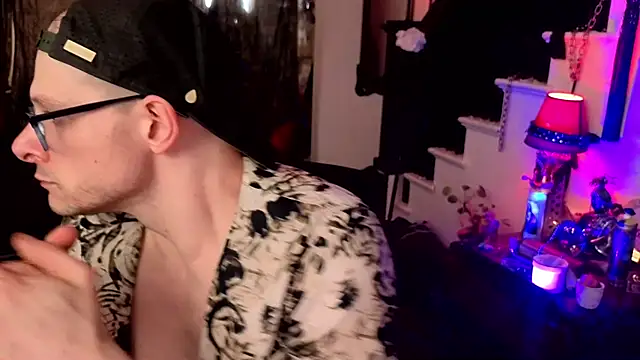MasterDaddyCool Live XXX-chat