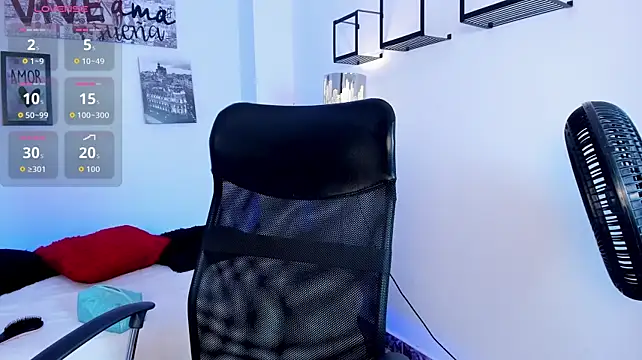 miataylorr1's Live XXX Chat