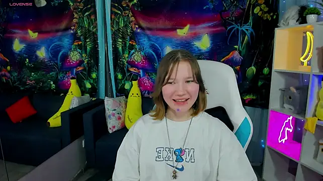 MillieMoor Live XXX Chat