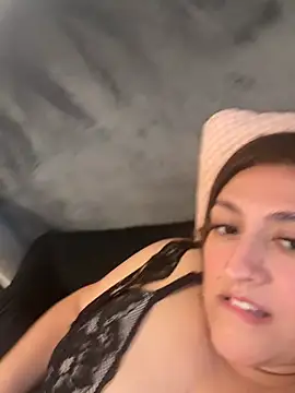 عرض كام Spicy-Kareena