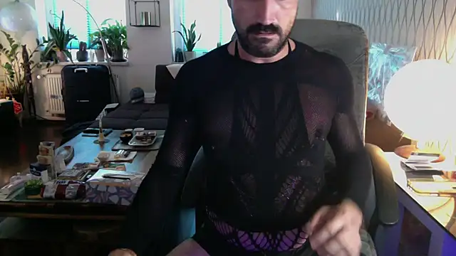 tomz0819 Live XXX-Chat