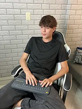 Nicola_hard's Live XXX Chat