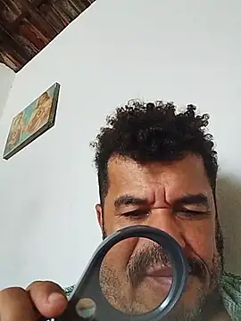 tarra122: απευθείας συνομιλία ΧΧΧ
