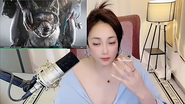 Chat +18 de Daisy-77 ao vivo