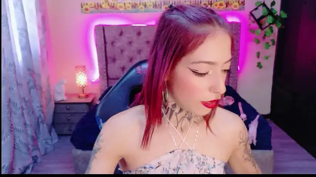 Scarllett_BDSM XXX чат на живо