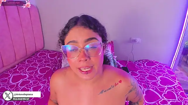 antonelllepiercee – Live XXX-chat