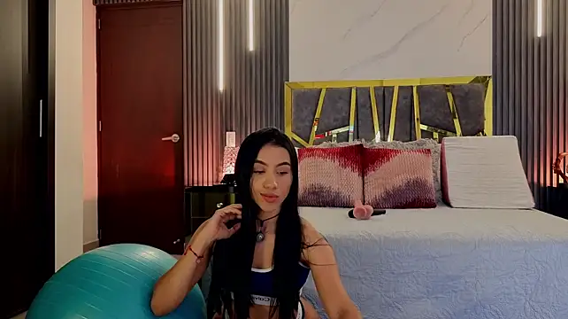 ScarletTorres Adlı Modelin Canlı XXX Sohbeti
