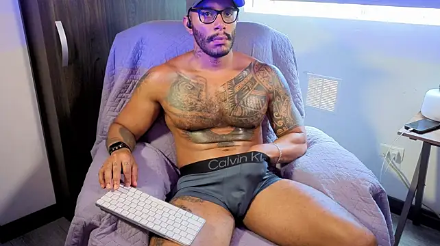 Wheeler_Green Live XXX-chat