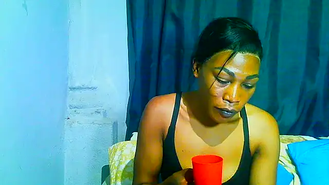 freaky_naughty – webcam-show