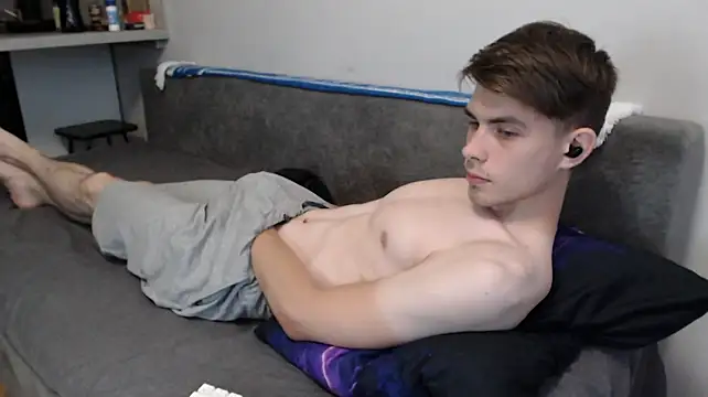Student_Oliver Chat XXX in diretta