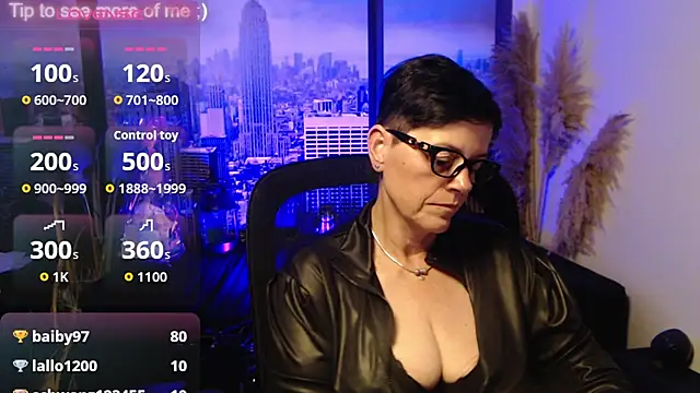 ninarandmann's Live XXX Chat