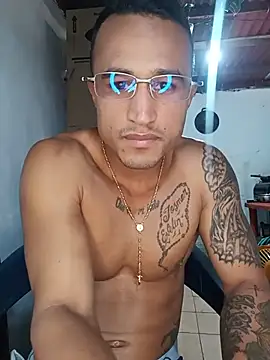 Webkamerová show Fitneehot