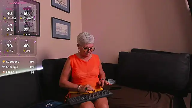 دردشة roxana_brooks الجنسية المباشرة