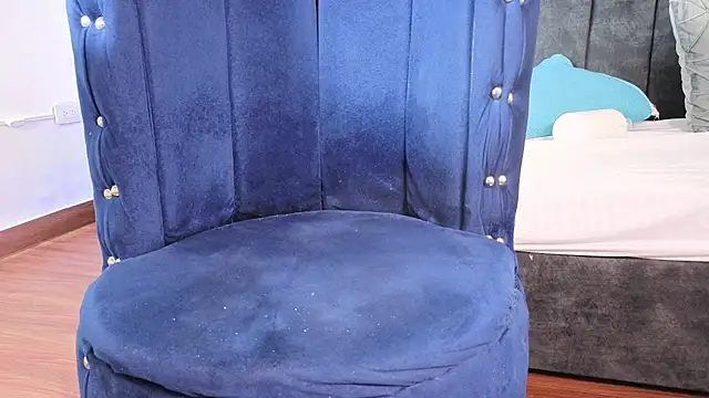 Chat +18 de zoee_hamilton ao vivo
