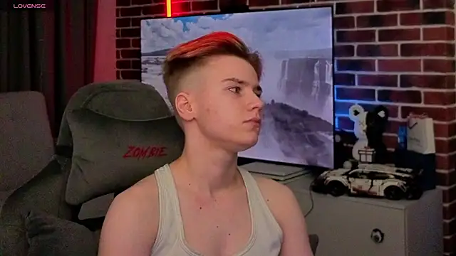 צ'אט XXX בשידור חי של Jean_Willson