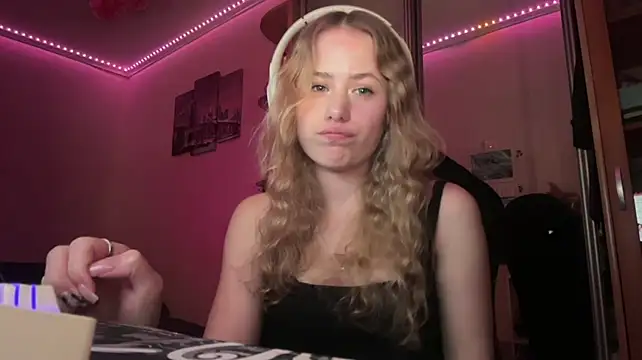 Aurorain's Live XXX Chat