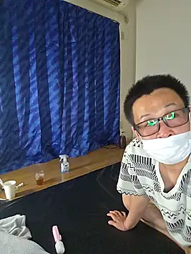 YOSHImonn0031 – Naživo XXX chat