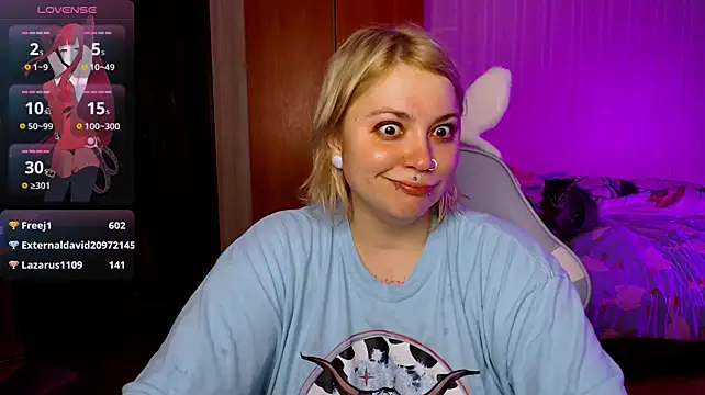 EyesUpHere8's Live XXX Chat