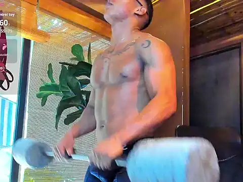 NicolasStonee Chat XXX live