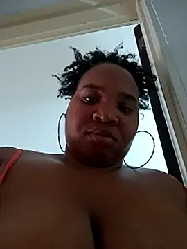 Czat XXX na żywo – Bigasshott_