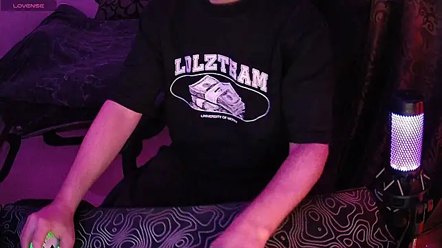 ZXCENSORED- live XXX chat