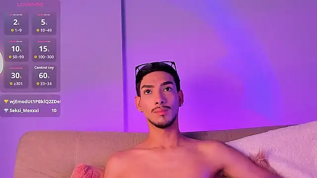 ApoloXanthos' Live XXX Chat