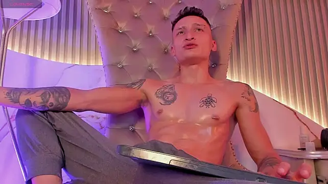 DIEGO_JONES Chat XXX in diretta