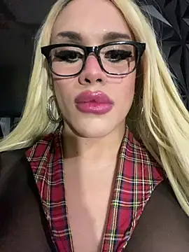 Chat +18 de Gissellverao ao vivo