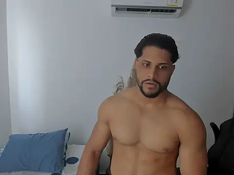 Chat XXX Live Pier_Simons