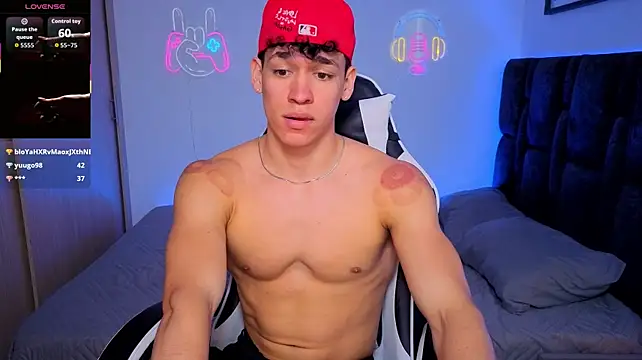 Luke_Muscle Live XXX Chat