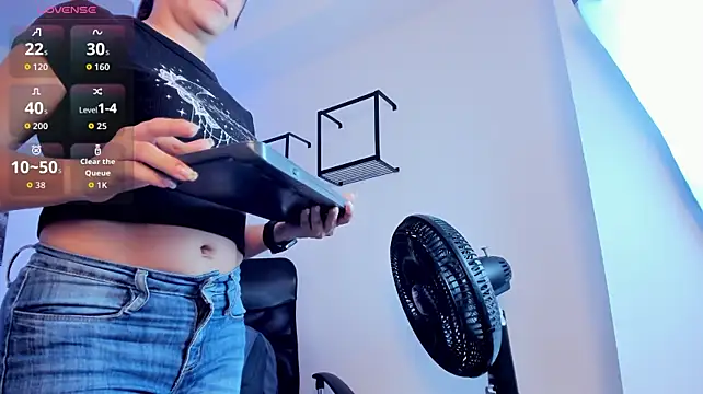 צ'אט XXX בשידור חי של miataylorr1