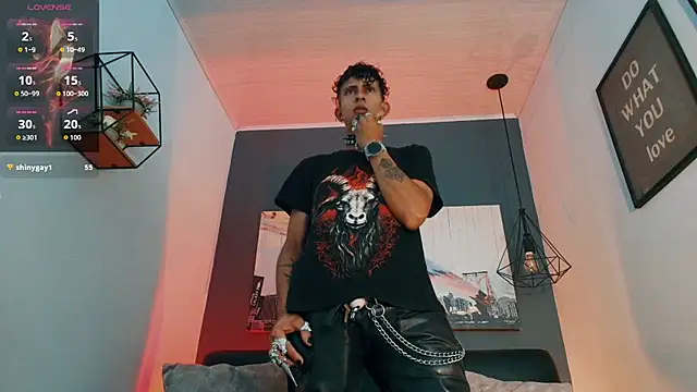 Maximoking26 élő XXX-chatje