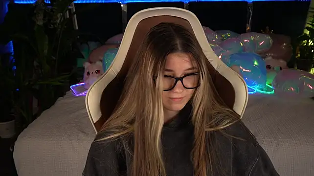 Show modela Lissaa_Moon na web-kameri