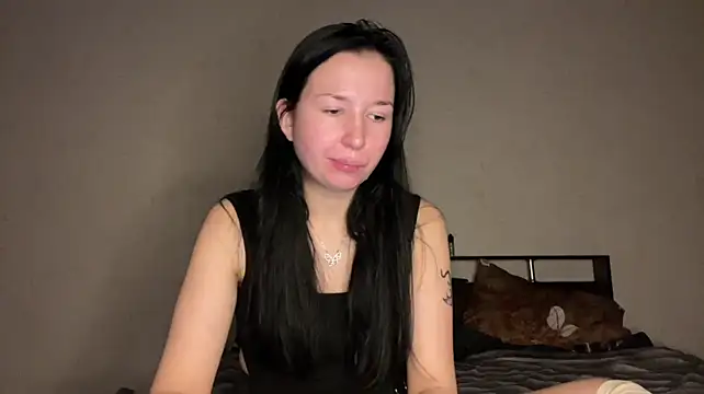 velvet_secrett XXX чат на живо