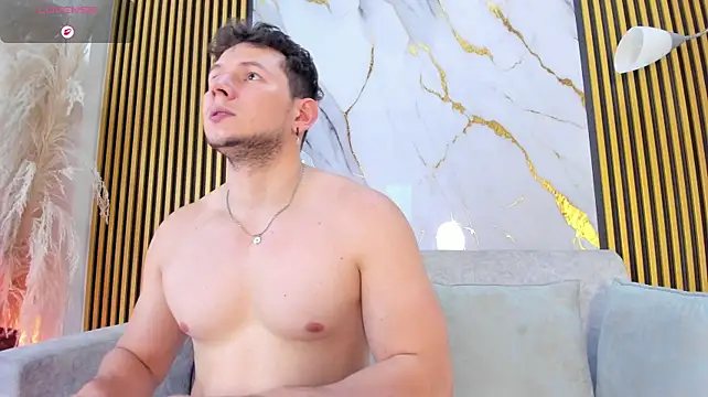 Izui_Pierce 现场XXX聊天