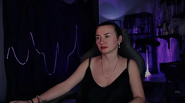 Chat XXX en directo de Golden_Dragon