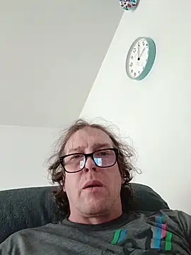 Craven311's Live XXX Chat