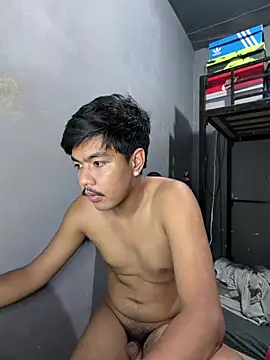 Dylannn_30 élő XXX-chatje