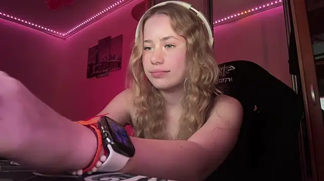 Aurorain's Live XXX Chat