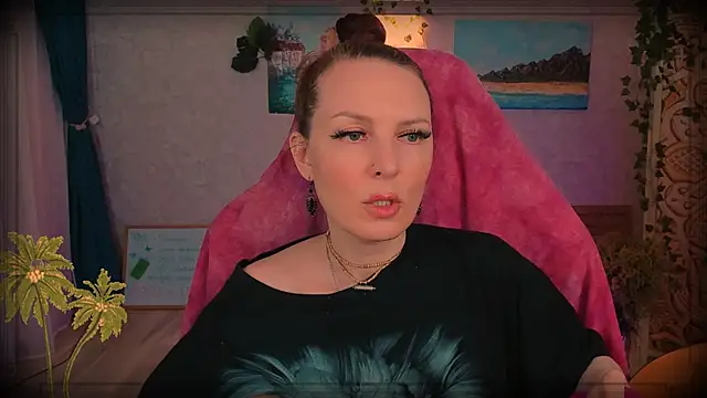 XXX chat uživo modela LanaRadiance