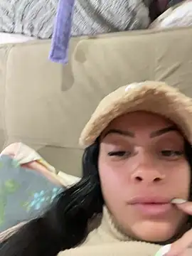 Show de belababyy na webcam