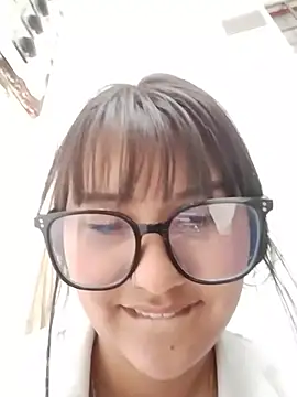 Chat XXX en directo de Emily-7
