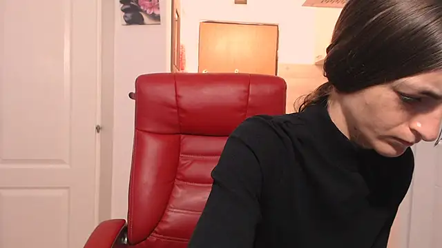 simyhvn's Live XXX Chat