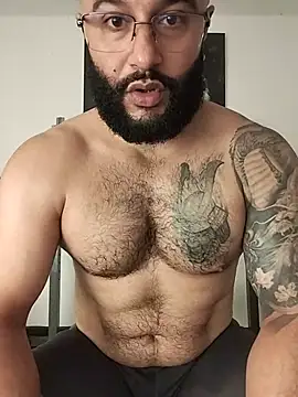Chatroom XXX en direct de Luke__09