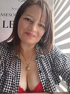 XXX chat uživo modela KAREN--03